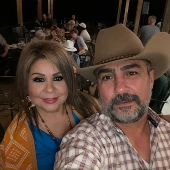 mellynavarro61